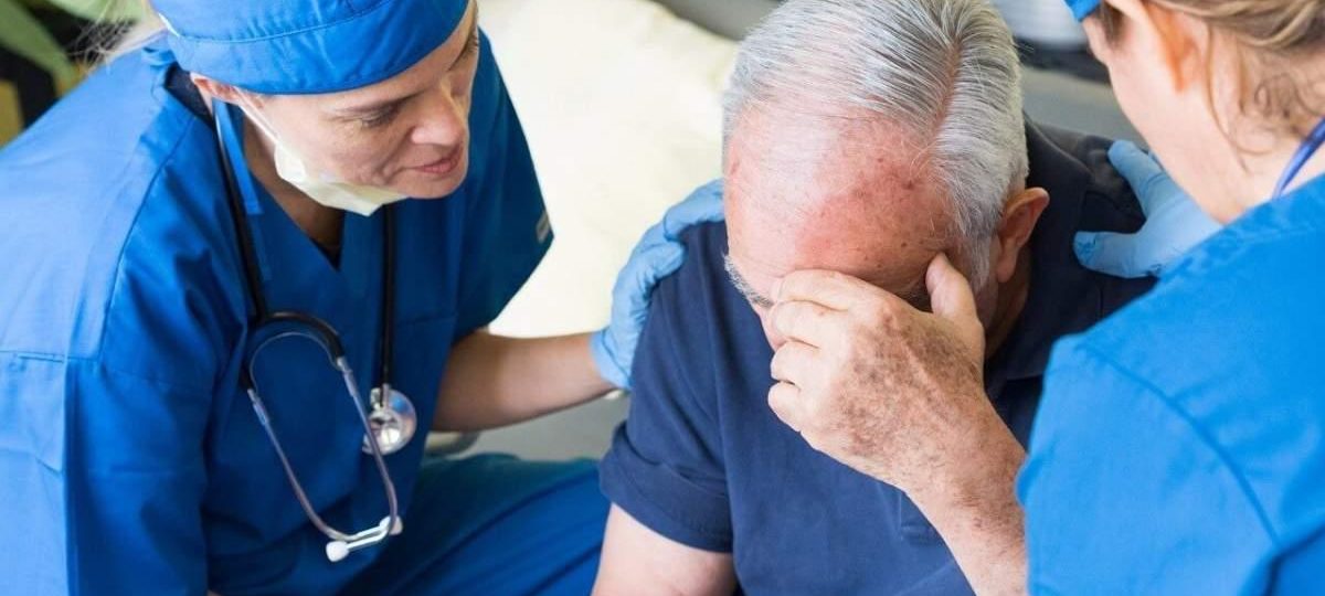 ВПІЗНАЙ ІНСУЛЬТ –ВРЯТУЙ ЖИТТЯ!